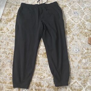 lululemon Black joggers size 8